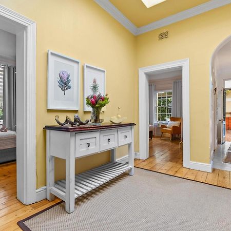 Mediterranean Villa Guesthouse ケープタウン エクステリア 写真