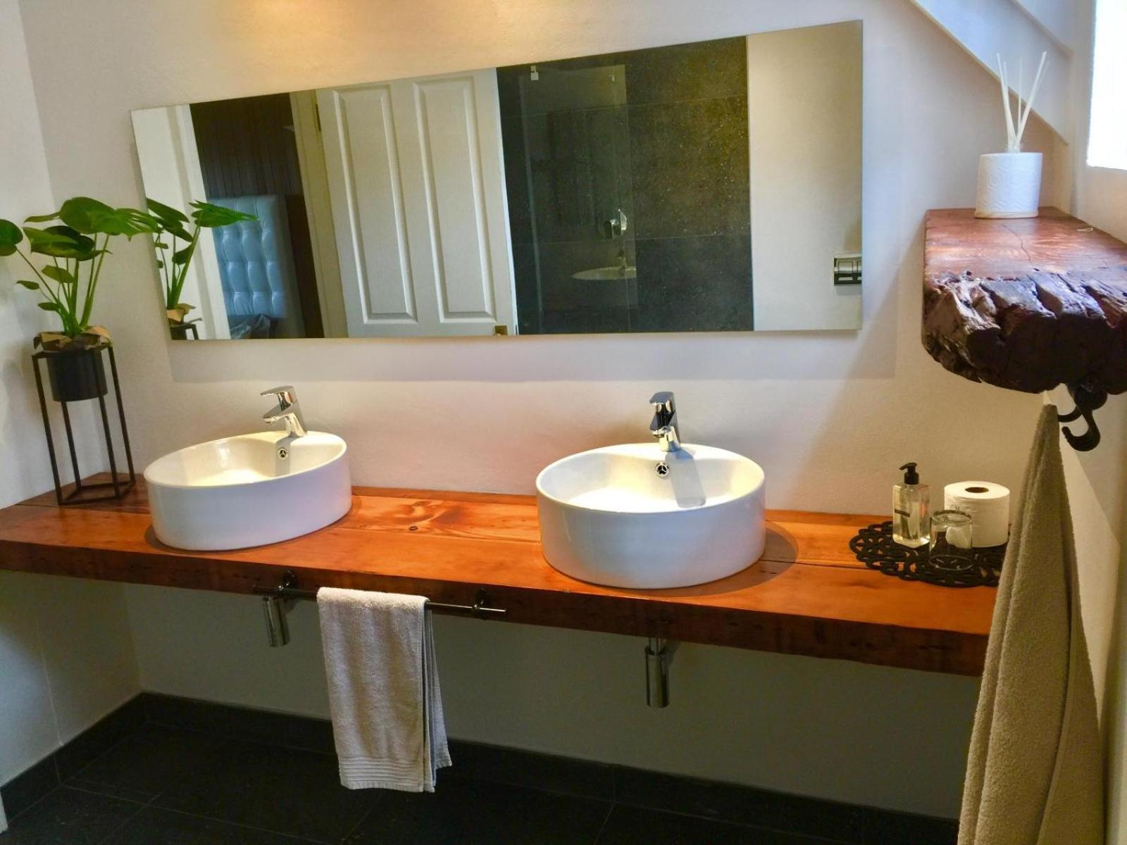 Mediterranean Villa Guesthouse ケープタウン 部屋 写真