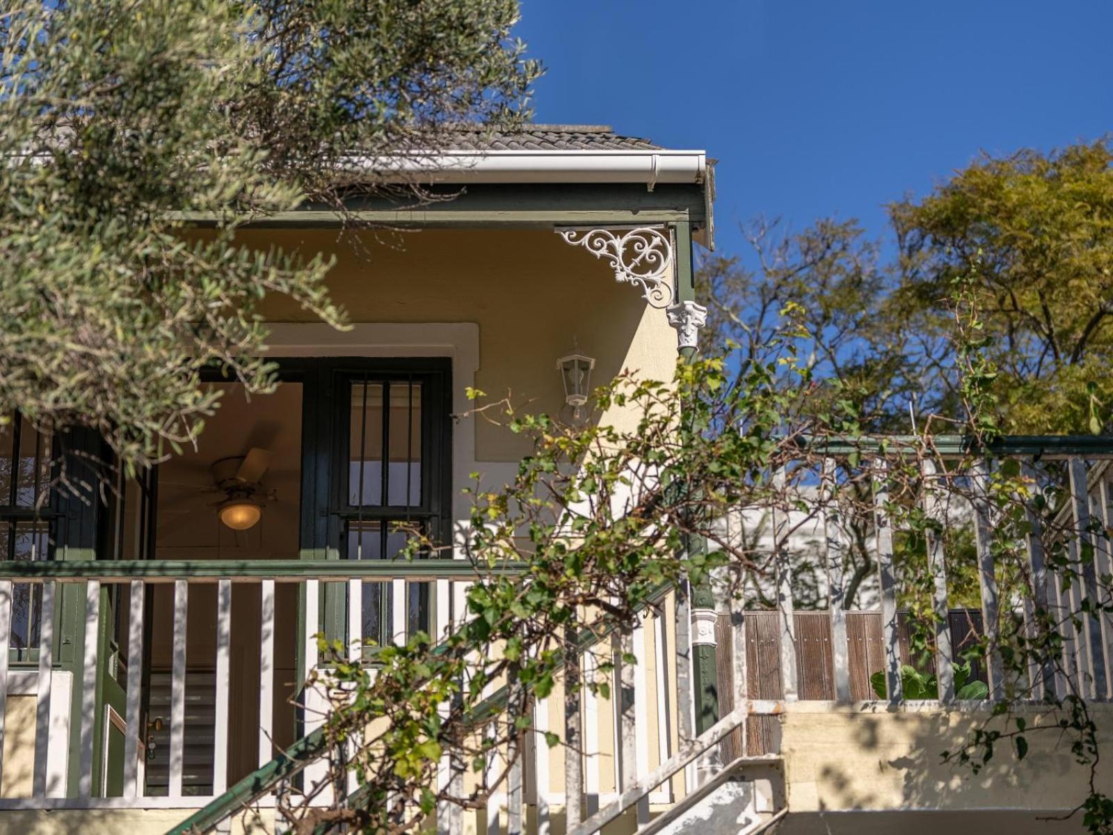 Mediterranean Villa Guesthouse ケープタウン エクステリア 写真